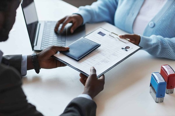 Comment faire une demande de passeport à marseille : guide pratique